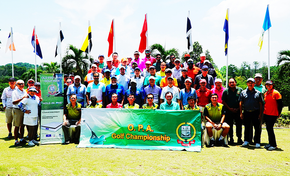 Golf Group.jpg